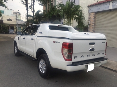 Nắp thùng xe bán tải Ford Ranger 2014 đã qua sử dụng